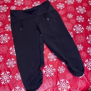 Lululemon Black Crop Leggings